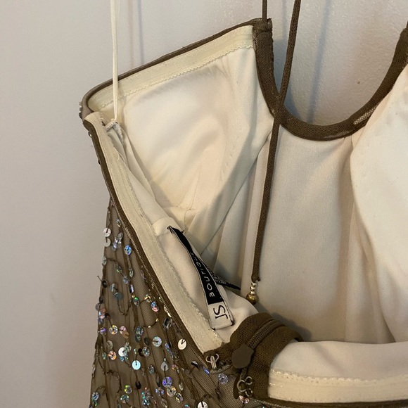 JS Boutique - Picture 7 of 10